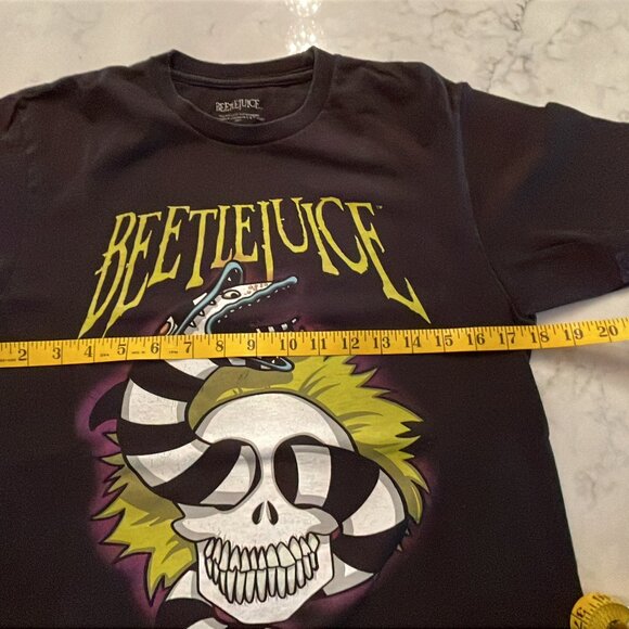 Beetlejuice T-Shirt Black Graphic Sandworm - Adult Size S - Picture 7 of 9